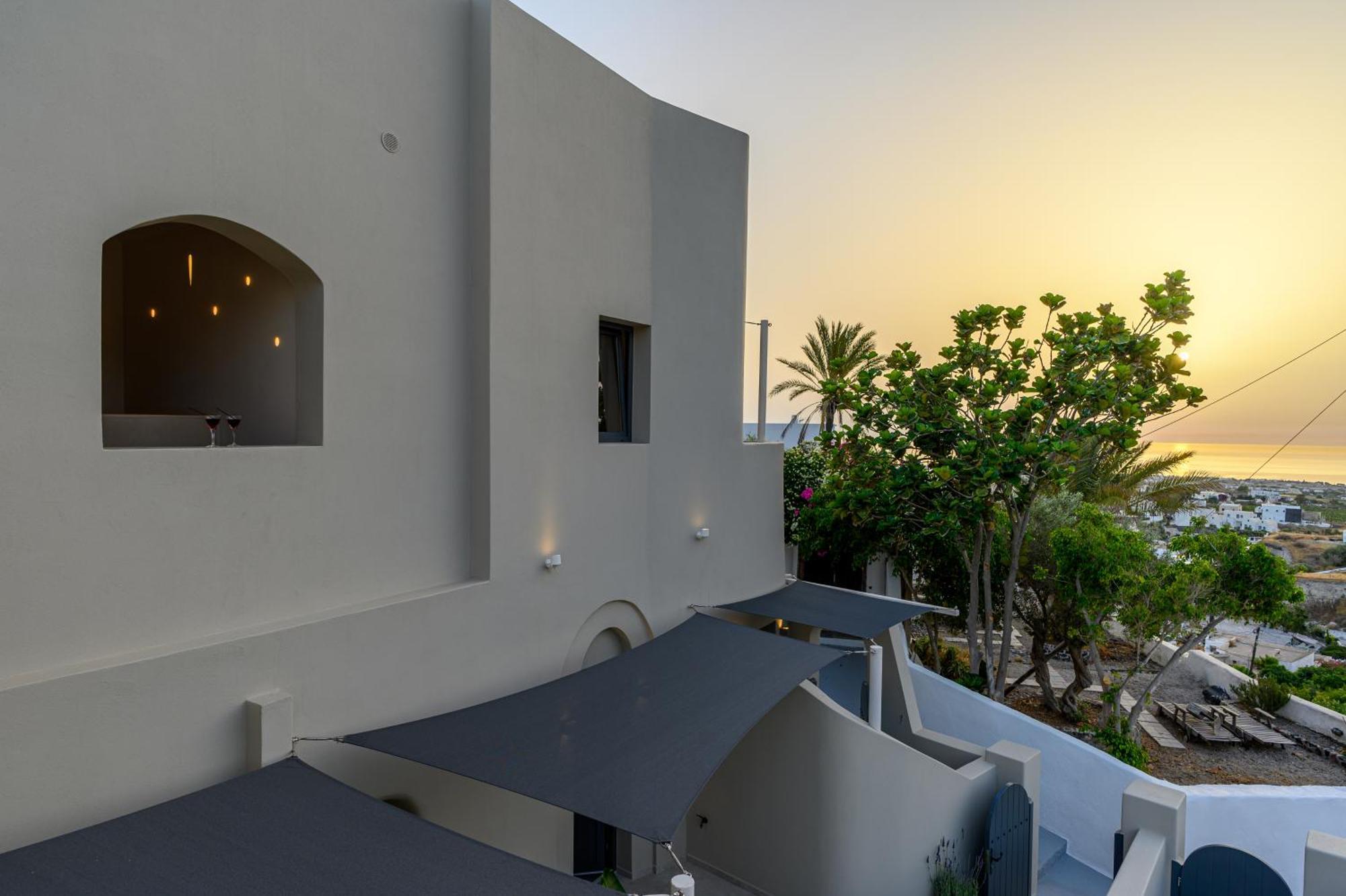 Galaria Serenity Suites Vóthon 외부 사진