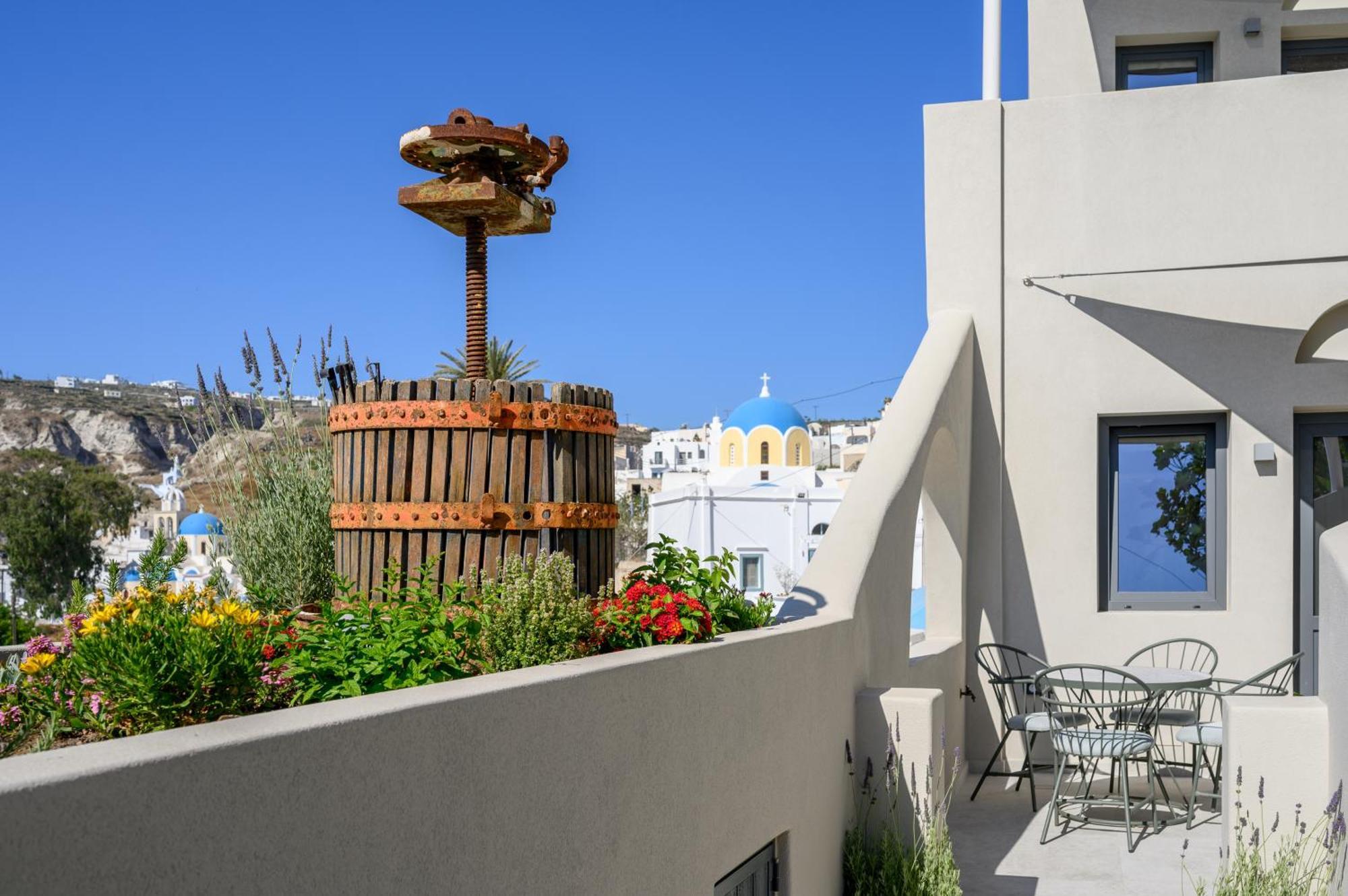 Galaria Serenity Suites Vóthon 외부 사진