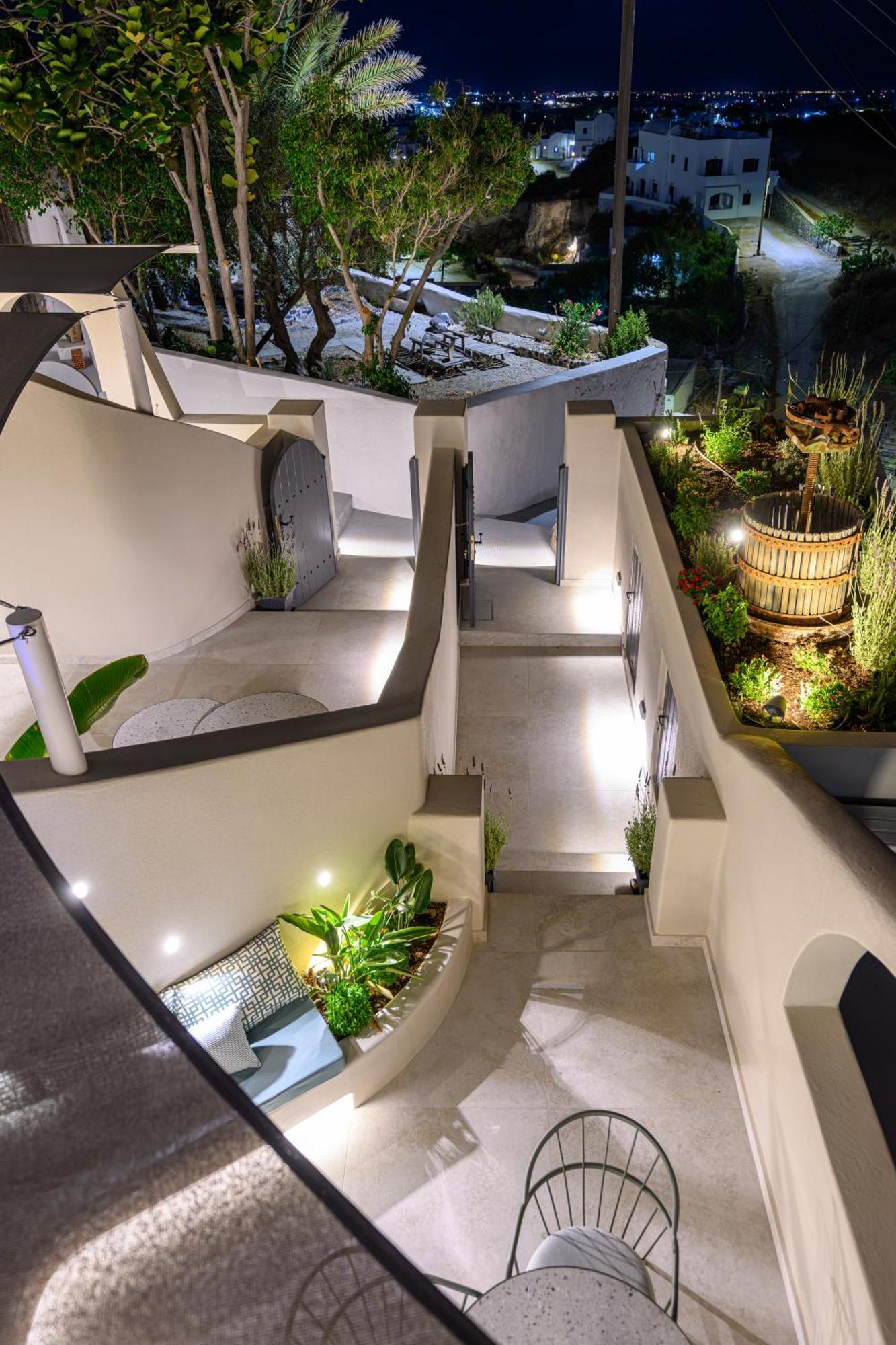 Galaria Serenity Suites Vóthon 외부 사진