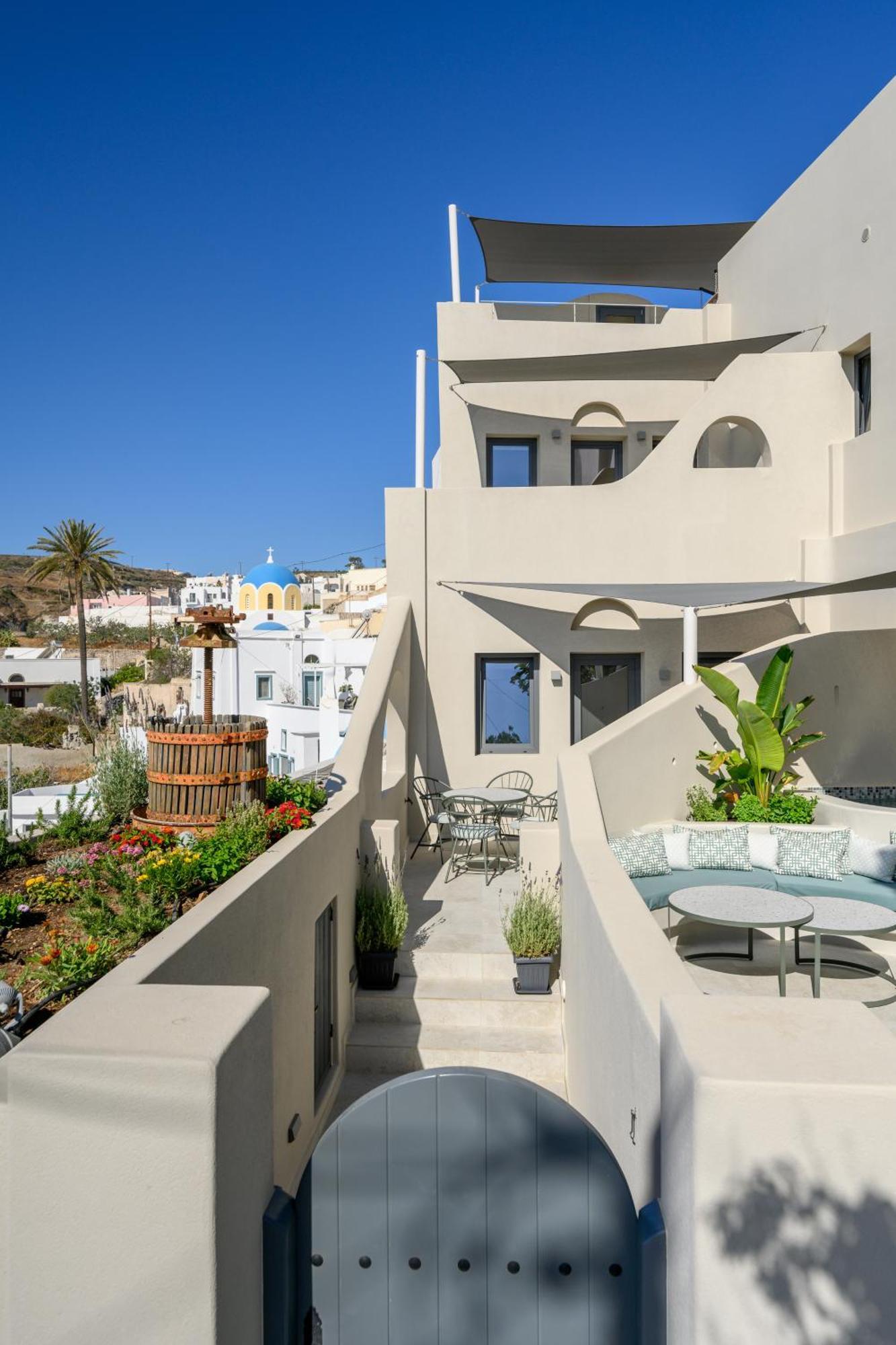 Galaria Serenity Suites Vóthon 외부 사진