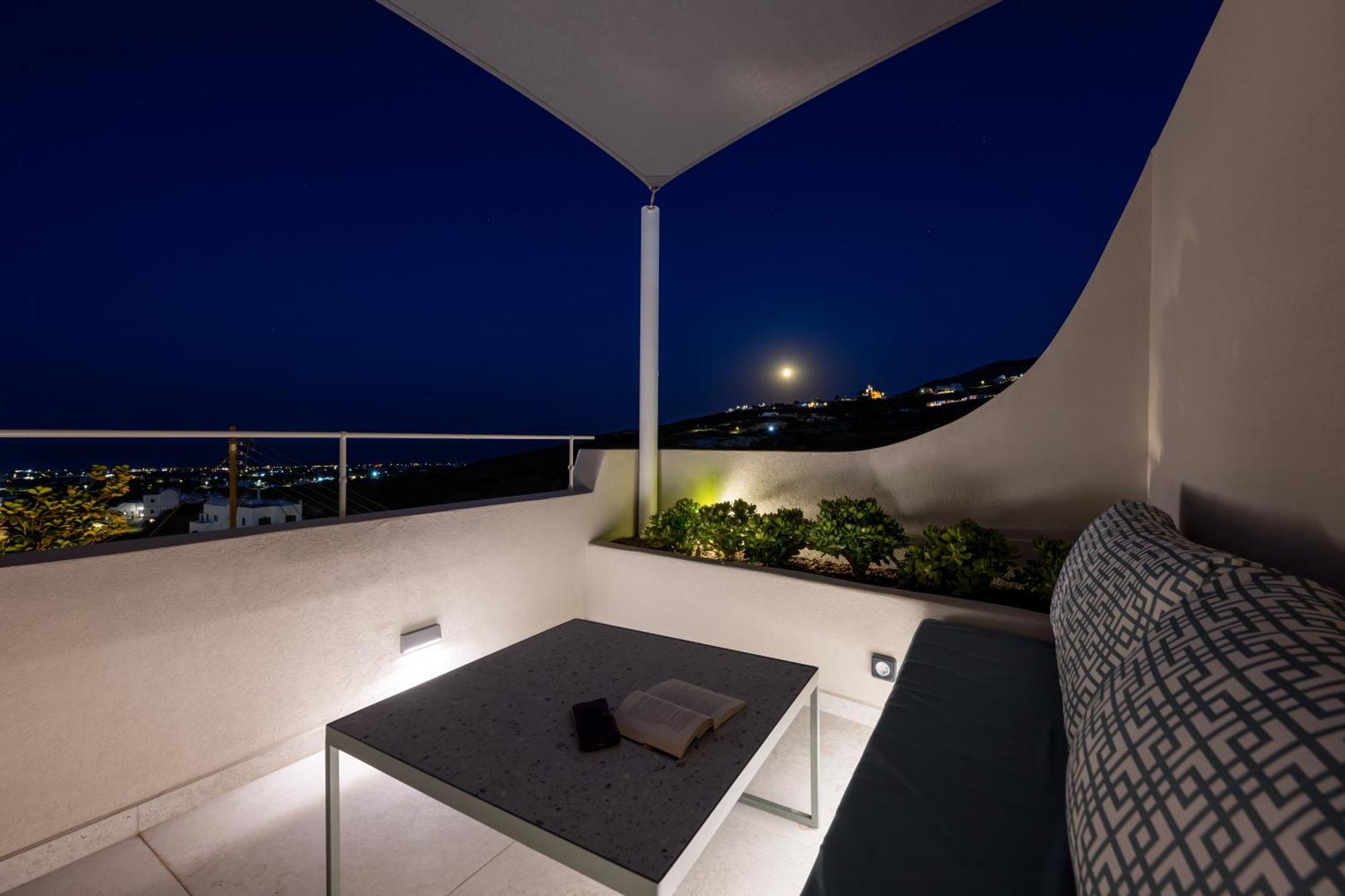 Galaria Serenity Suites Vóthon 외부 사진
