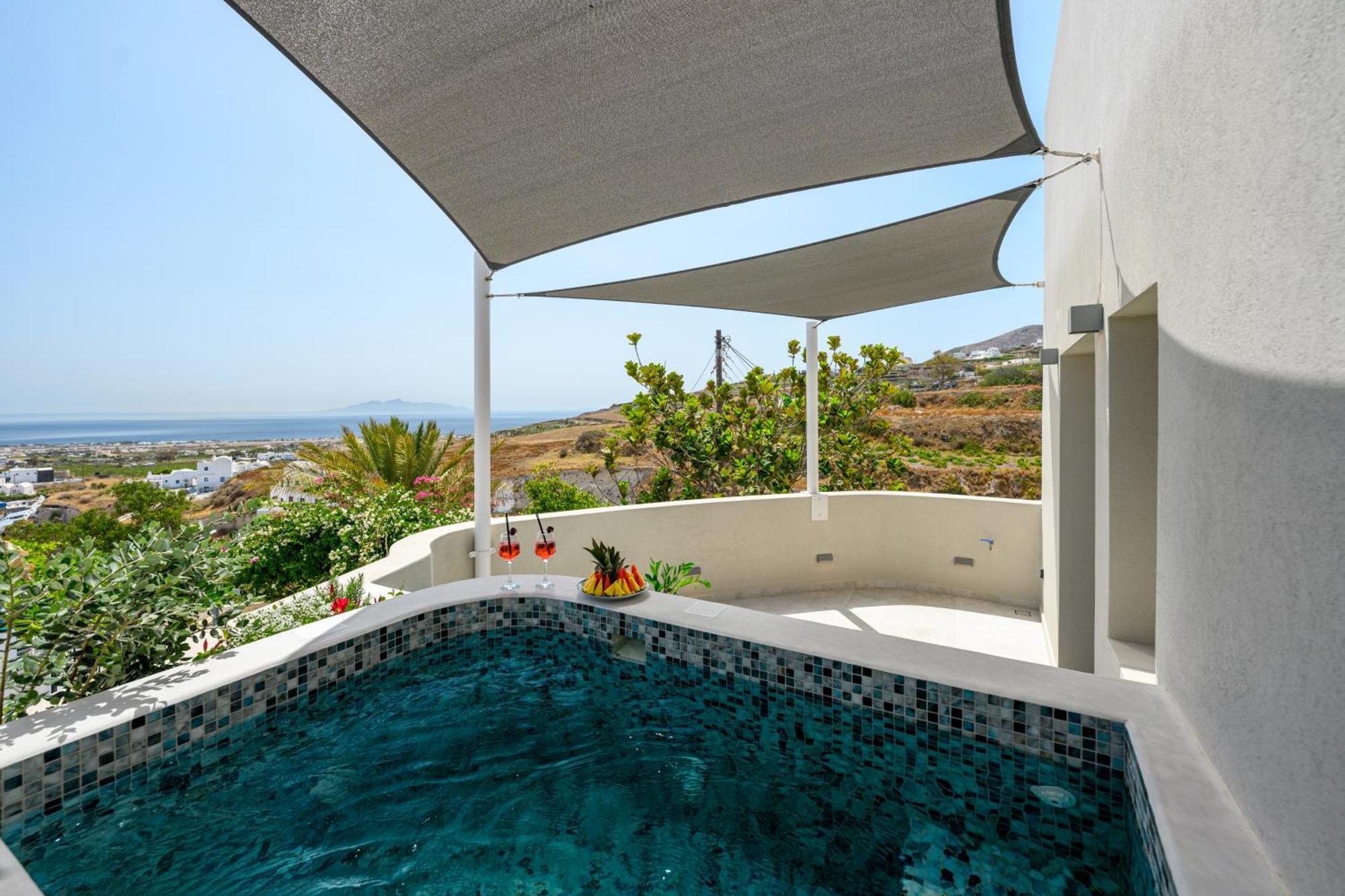 Galaria Serenity Suites Vóthon 외부 사진